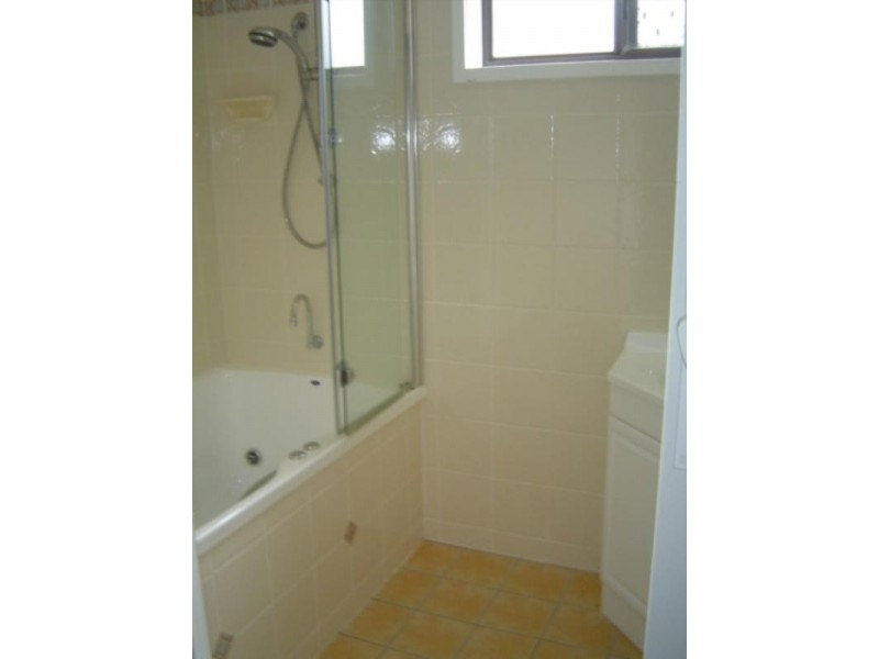 5 Daniel Court, Scarborough QLD 4020