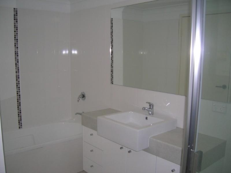 12/8 Bunton Street, Scarborough QLD 4020