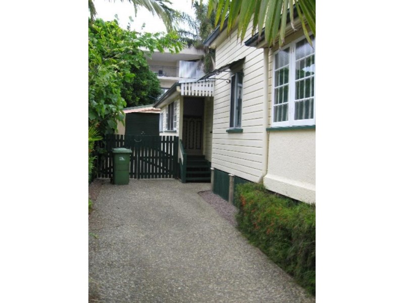 15 Mcculloch Avenue, Margate QLD 4019
