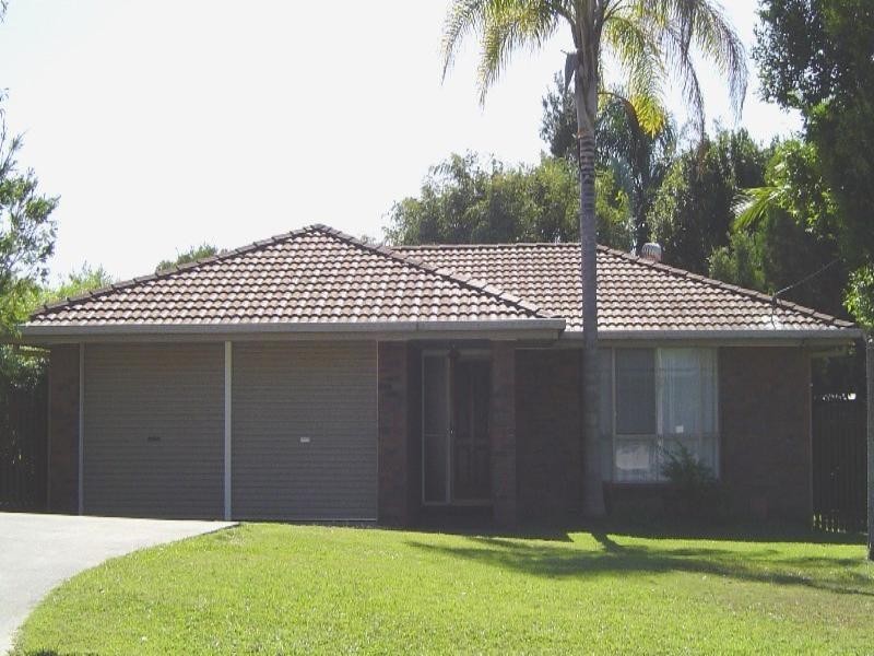 4 Gardenia Street, Clontarf QLD 4357