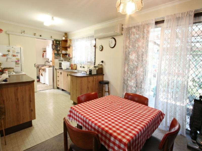 1 Brandon Court, Kippa-ring QLD 4021