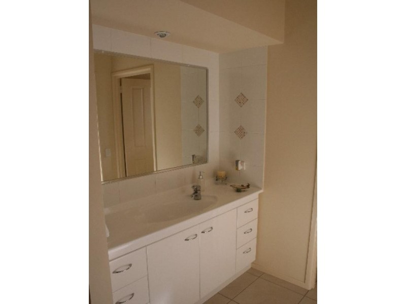 27 Aurora Place, Kippa-ring QLD 4021