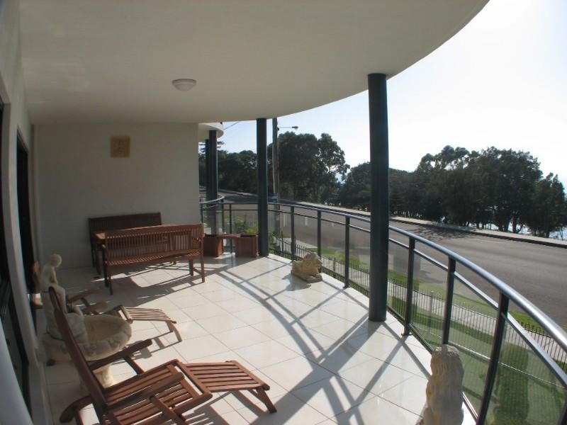 3/14 Gayundah Espl, Woody Point QLD 4019