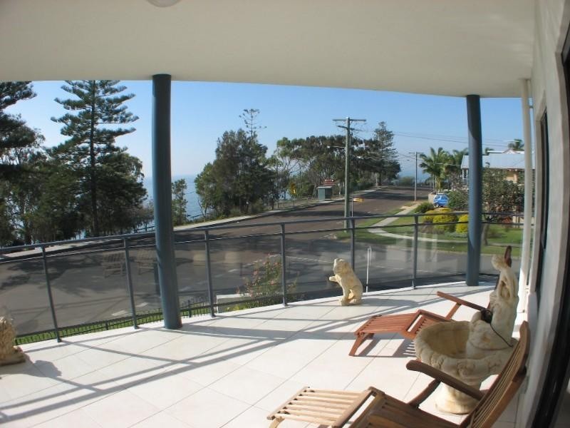 3/14 Gayundah Espl, Woody Point QLD 4019