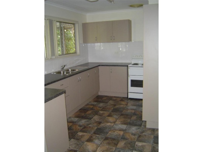 41 Maryborough Terrace, Scarborough QLD 4020