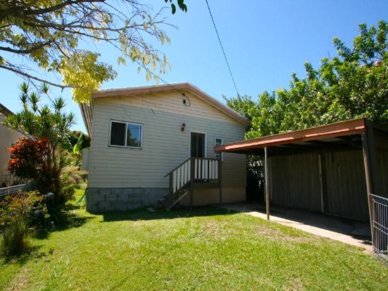 32 Barron Road, Margate QLD 4019
