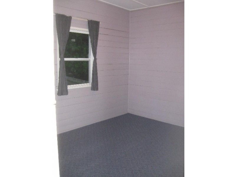 192 Scarborough Road, Scarborough QLD 4020