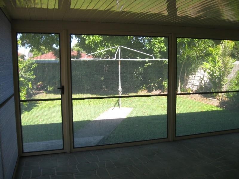 25 Dunbar Street, Margate QLD 4019