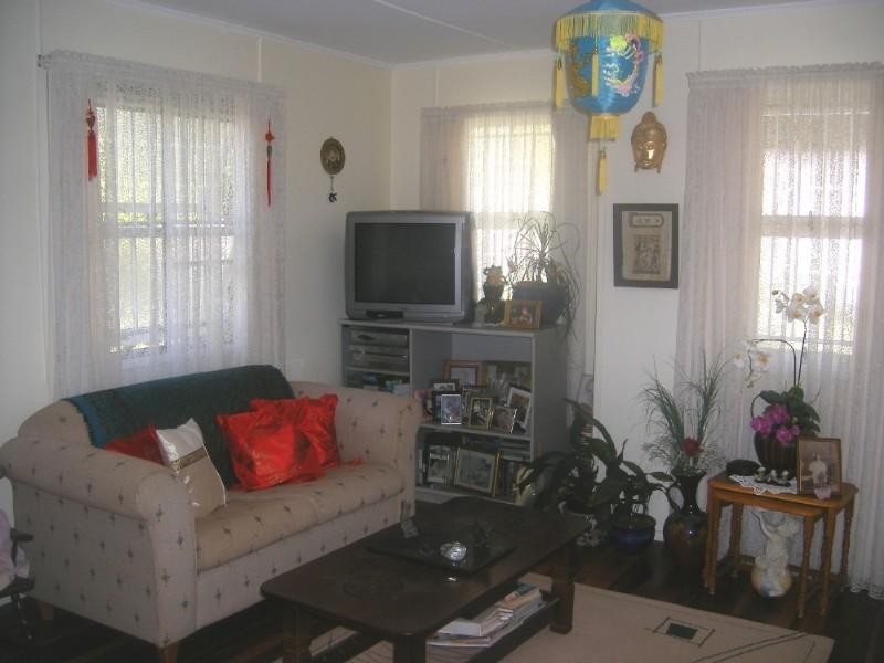 40 Anzac Avenue, Redcliffe QLD 4020