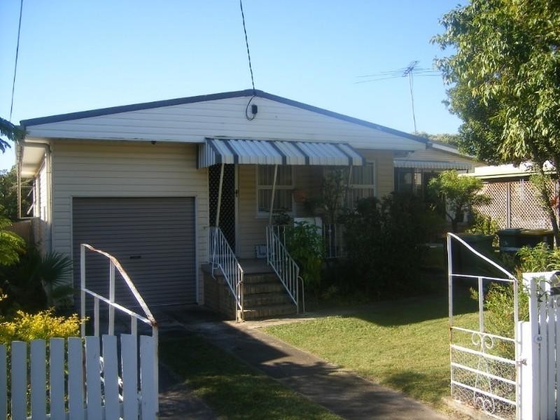 40 Anzac Avenue, Redcliffe QLD 4020