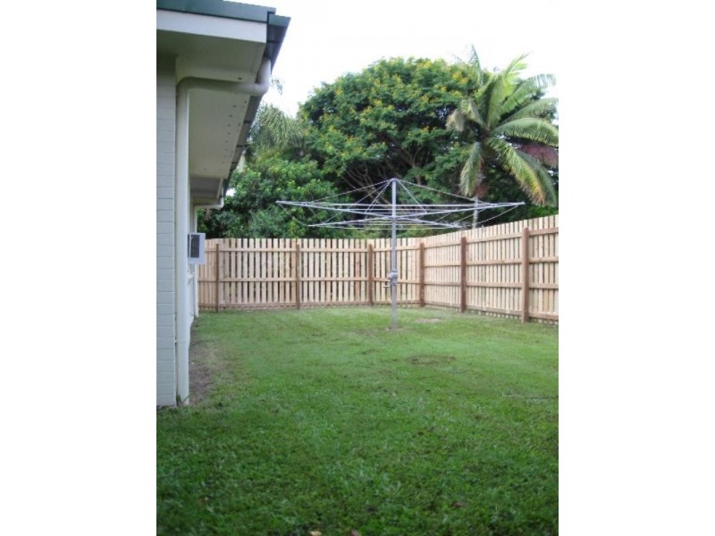 22 Seaville Avenue, Scarborough QLD 4020