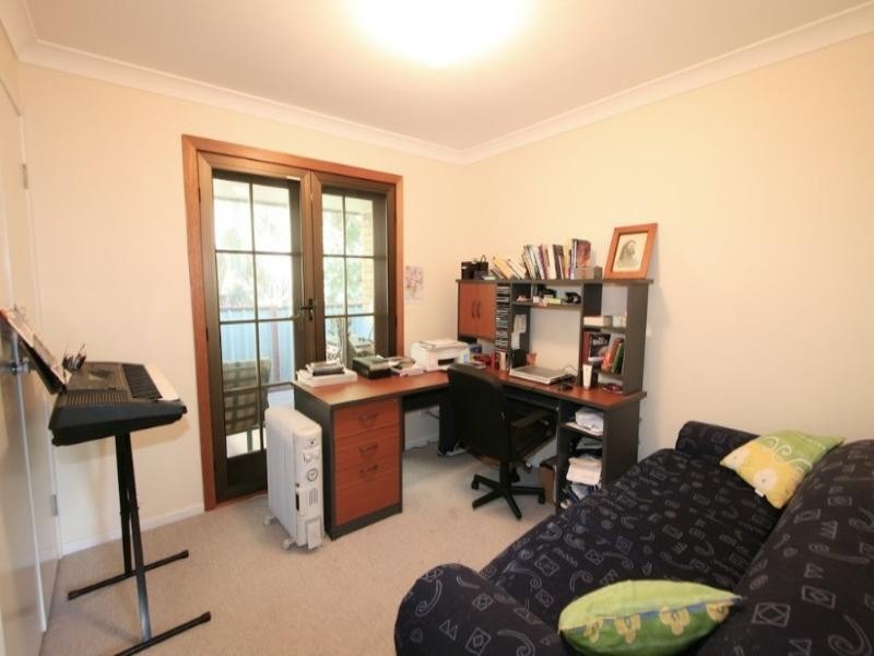 4 Thompson Crescent, Clontarf QLD 4019