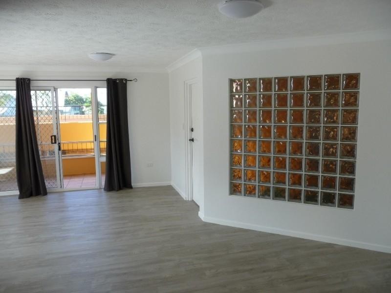 3/6-8 Landsborough Avenue, Scarborough QLD 4020