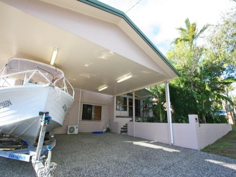 28 Shea Street, Scarborough QLD 4020