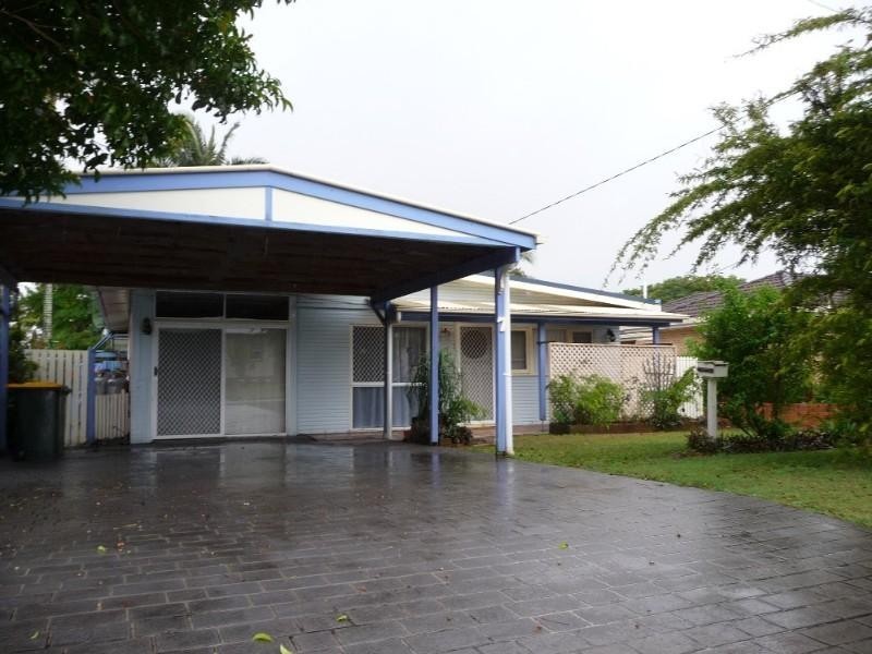 7 Glenloc Street, Redcliffe QLD 4020