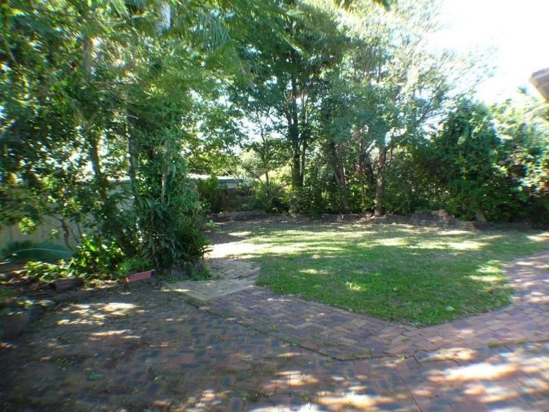 7 Glenloc Street, Redcliffe QLD 4020