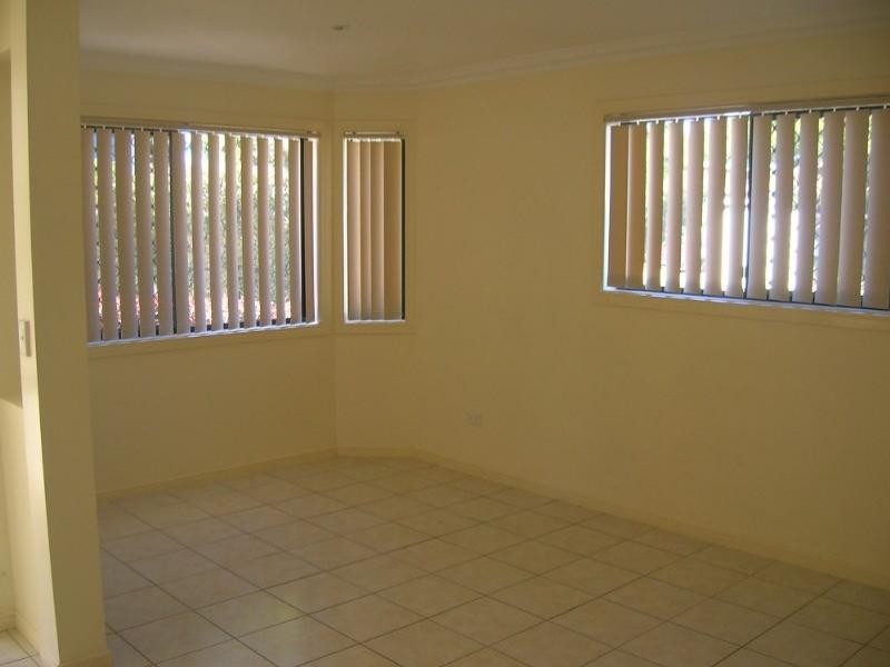 1/8 Herbert Street, Scarborough QLD 4020