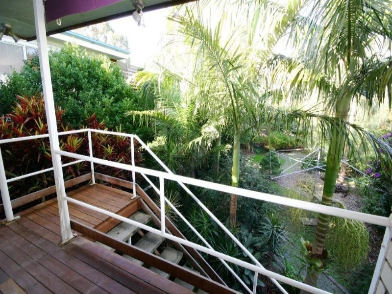 26 Blakeney Street, Woody Point QLD 4019