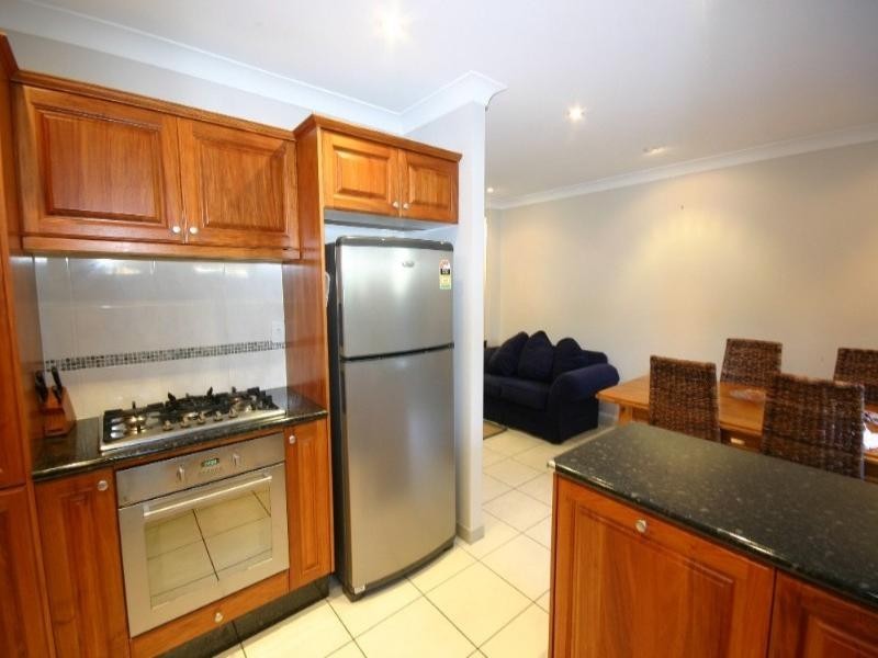 2/11 Georgina Street, Woody Point QLD 4019