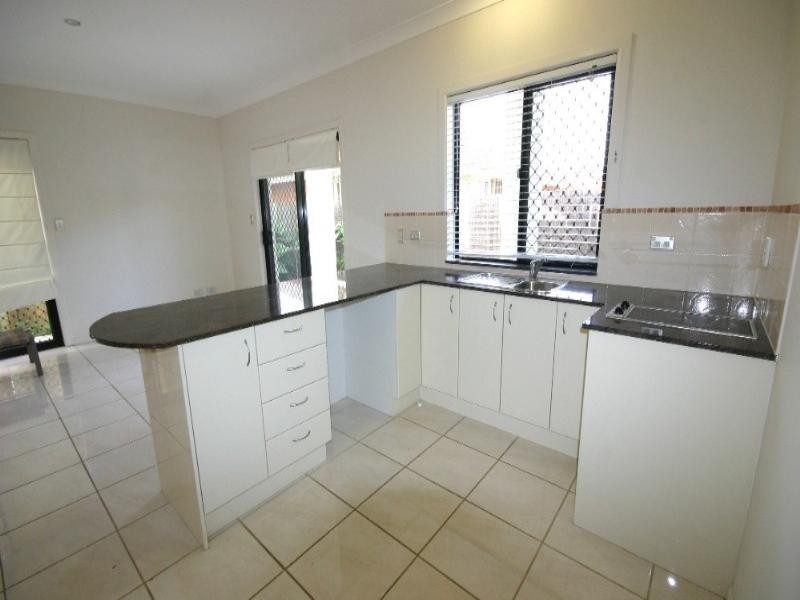 598A Oxley Avenue, Scarborough QLD 4020