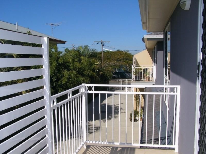 3/20 King Street, Woody Point QLD 4019