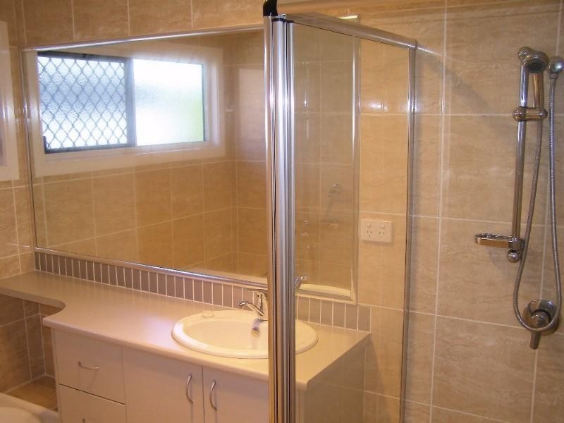 3/20 King Street, Woody Point QLD 4019