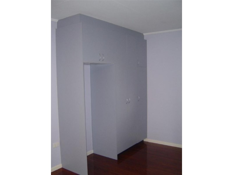 33 Deans St West, Clontarf QLD 4357