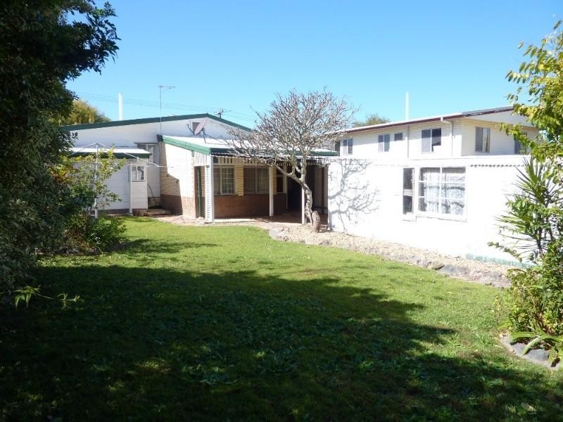 8 Enoch Street, Clontarf QLD 4357