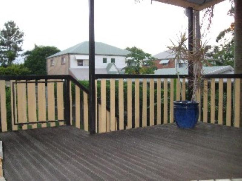 29 Georgina Street, Woody Point QLD 4019