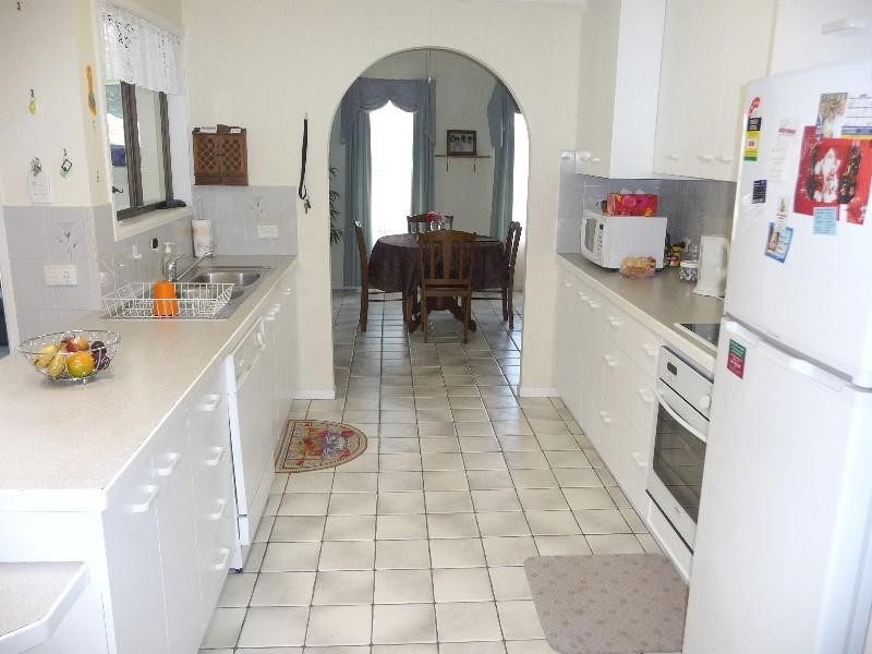 6 Mayfair Street, Kippa-ring QLD 4021