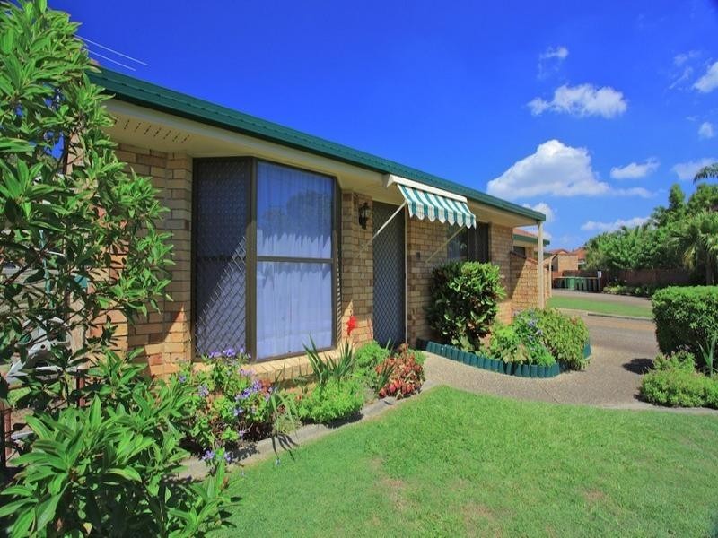 1/151a Maine Road, Clontarf QLD 4019