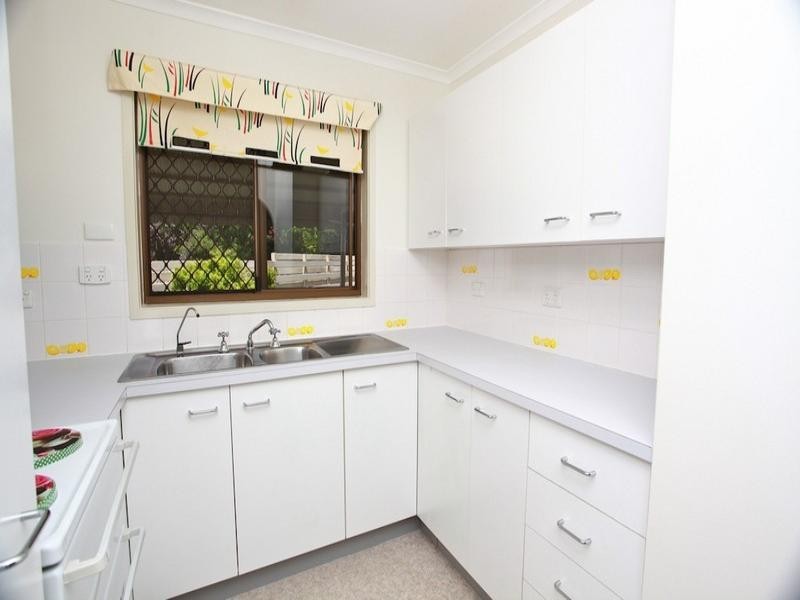 1/151a Maine Road, Clontarf QLD 4019