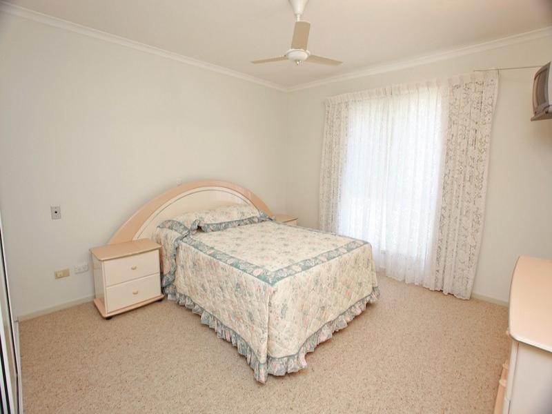 1/151a Maine Road, Clontarf QLD 4019