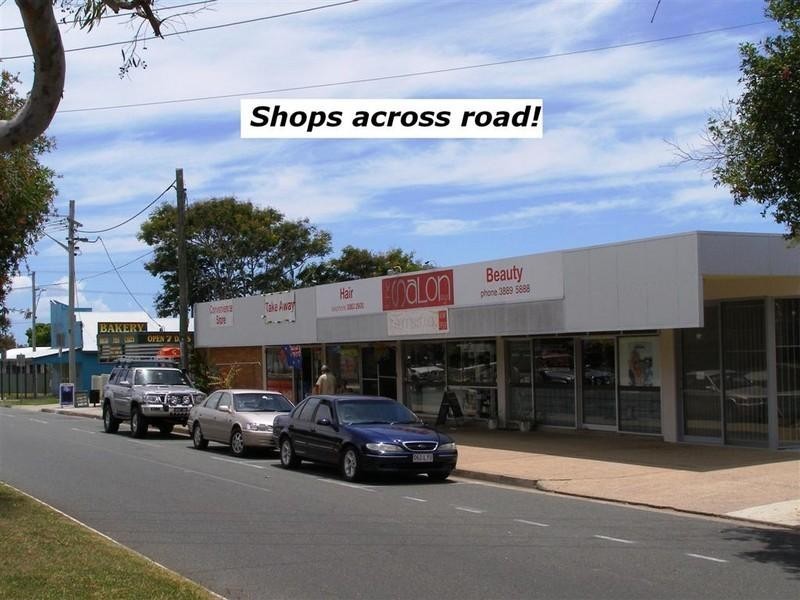 1/151a Maine Road, Clontarf QLD 4019