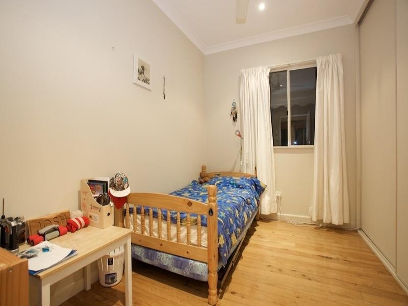 19 Adams Street, Scarborough QLD 4020