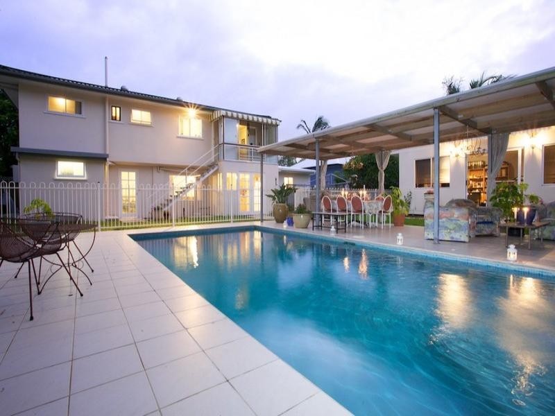 42 Ellen Street, Woody Point QLD 4019