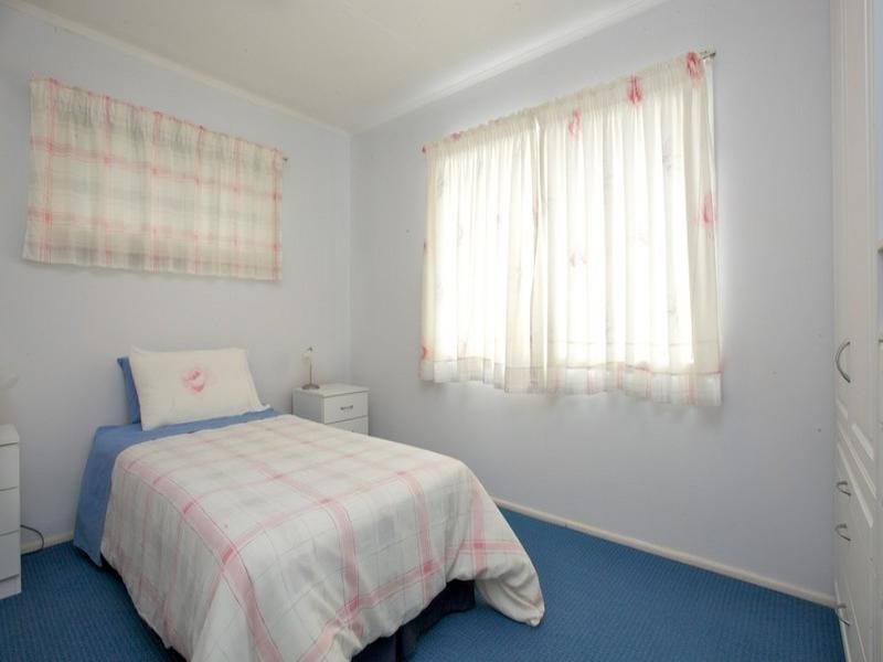 42 Ellen Street, Woody Point QLD 4019