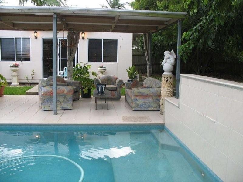 42 Ellen Street, Woody Point QLD 4019