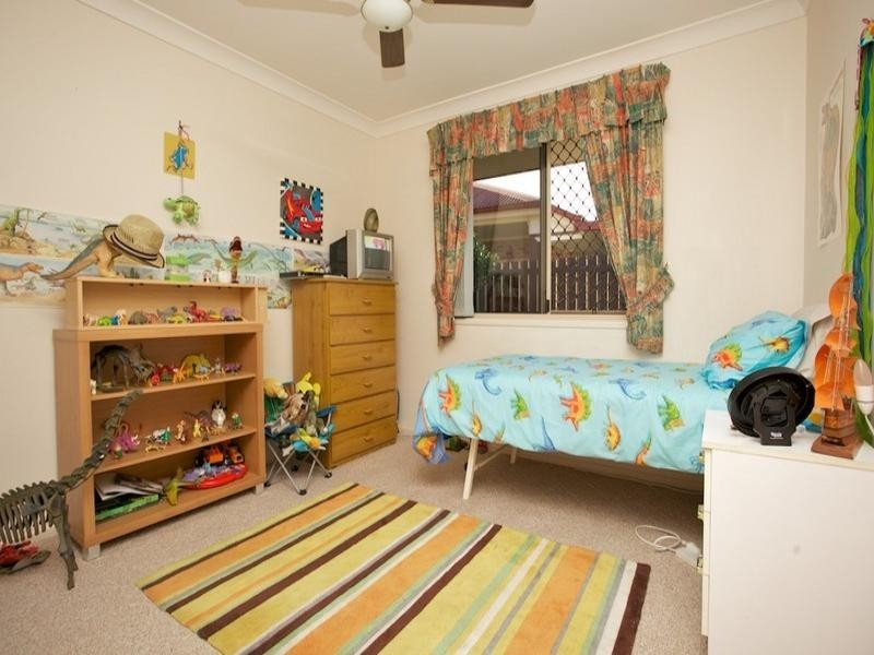 20 Solomon Court, Kippa-ring QLD 4021