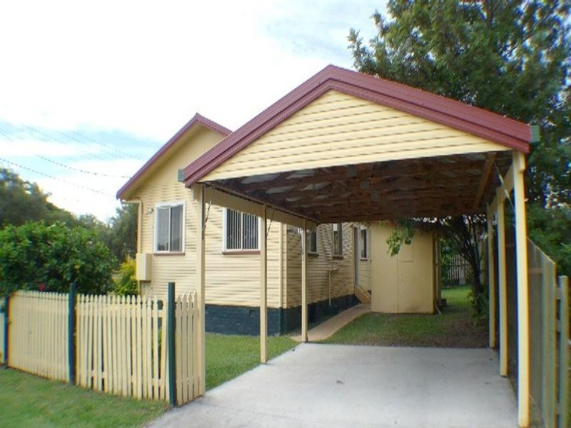 10 Cole Street, Scarborough QLD 4020