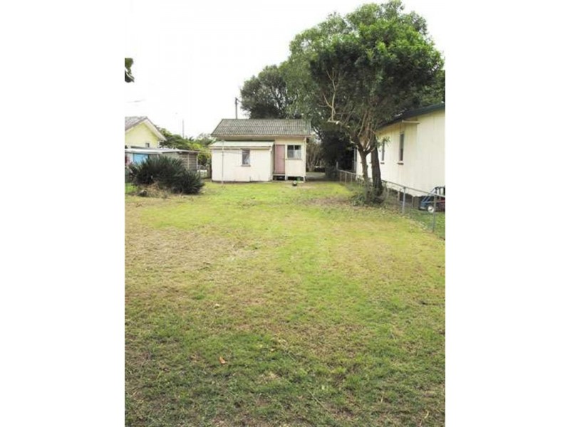 12 Barron Road, Margate QLD 4019