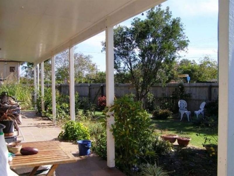 32 Pinewood Street, Redcliffe QLD 4020