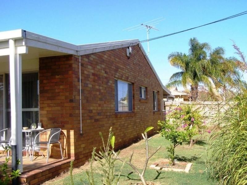 32 Pinewood Street, Redcliffe QLD 4020