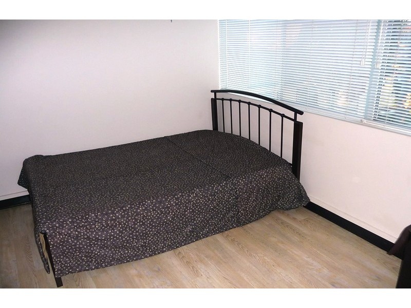 4/31 King Street, Woody Point QLD 4019