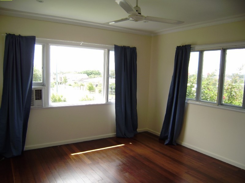 25 Dover Road, Margate QLD 4019