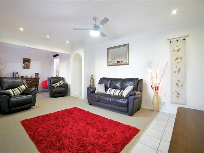 41 Southern Cross Drive, Scarborough QLD 4020