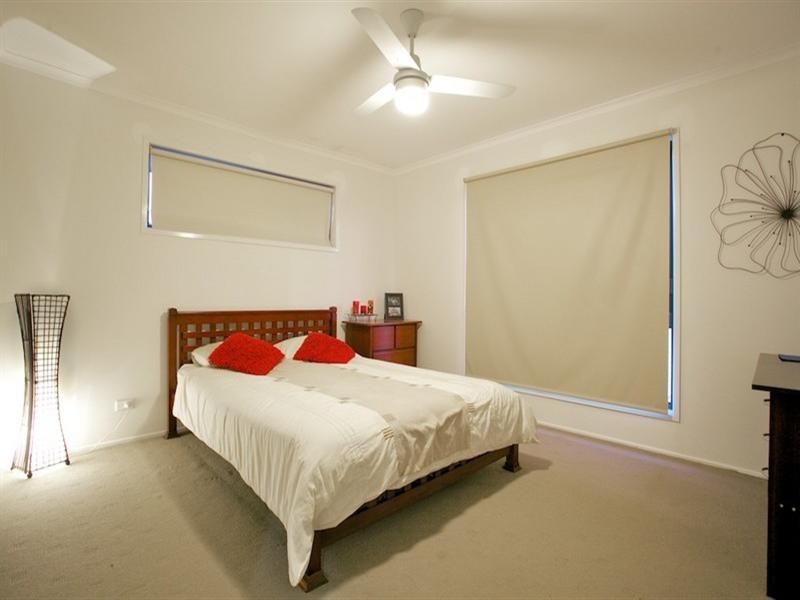 41 Southern Cross Drive, Scarborough QLD 4020