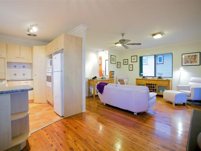 39 Regency Street, Brighton QLD 4017