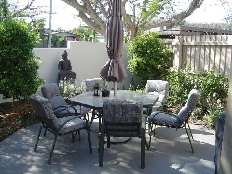 1/415 Scarborough Road, Scarborough QLD 4020