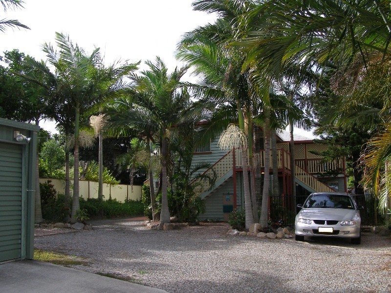 27 Macdonnell Road, Redcliffe QLD 4020